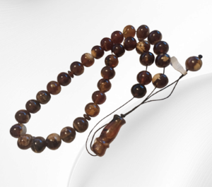 Amber kompoloi 33 round beads - 75 gramms_I1533RB